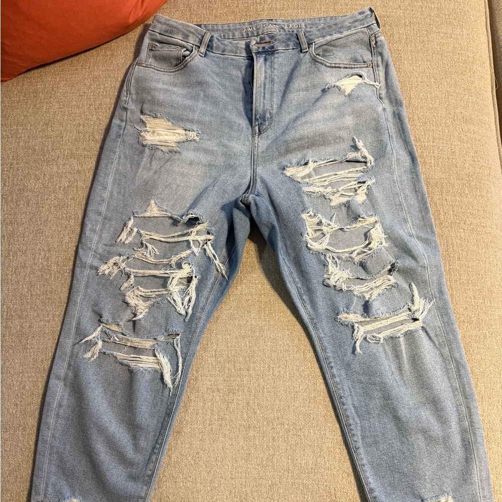 American Eagle Outfitters Light Blue Distressed Curvy Mom Jeans Jeans